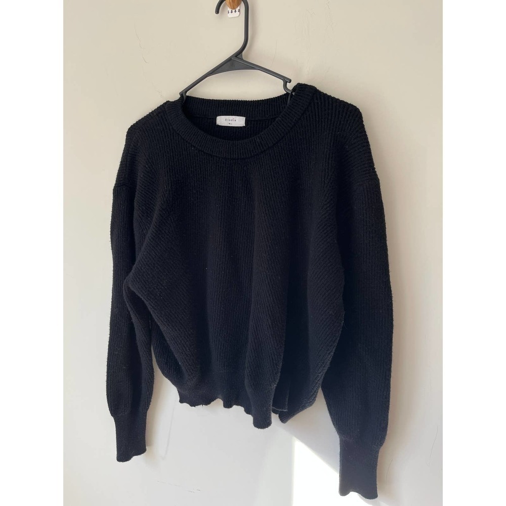 Elodie black‎ cropped  knit sweater with cinched bottom sz L